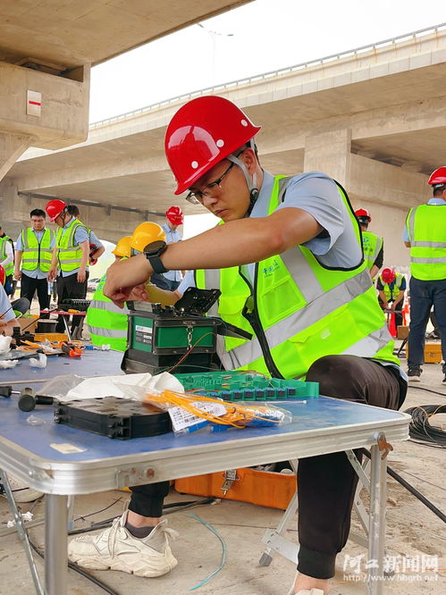 匠心铸就精品网络，服务点亮智慧生活——廊坊电信隆重举办2024年建装维序列技能大比武暨‘感动你我，最美工程师’表彰大会